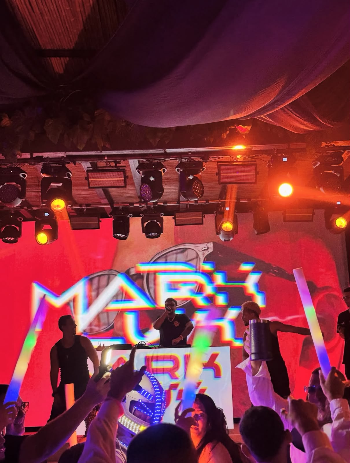 Show Mark Luk 5